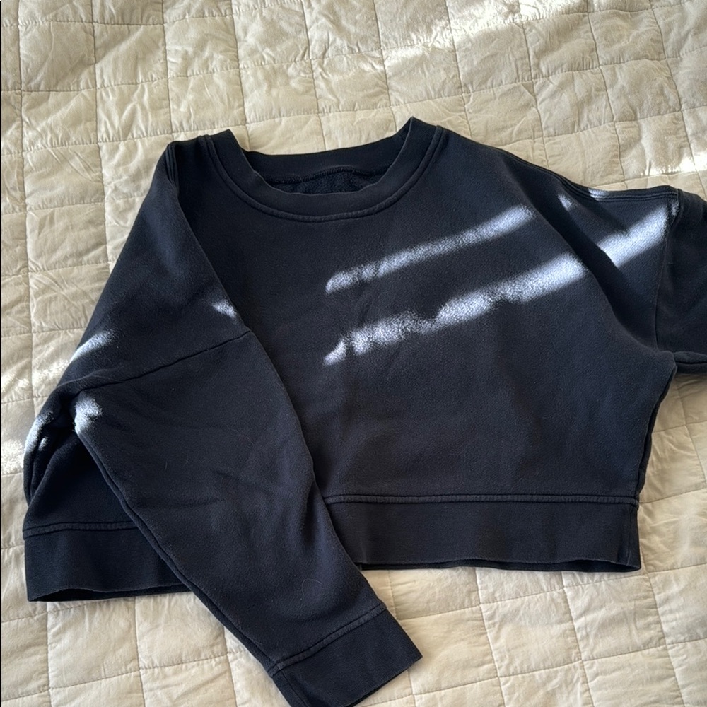 Women's Black Cropped Boxy Sweater